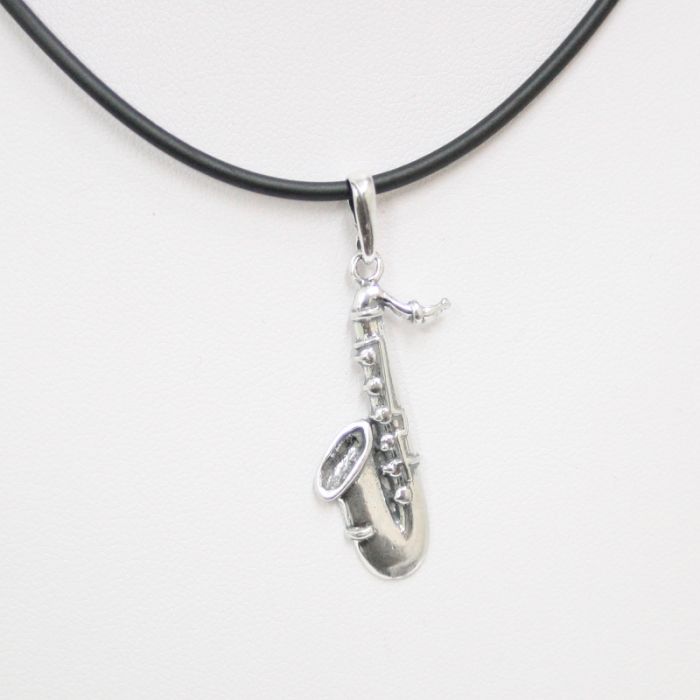 Colgante saxo plata