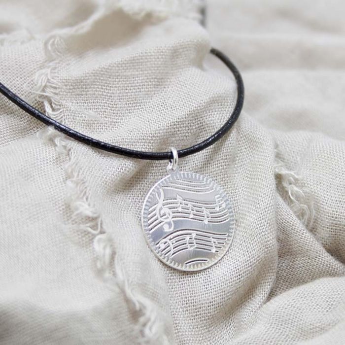 Colgante Circular pentagrama plata
