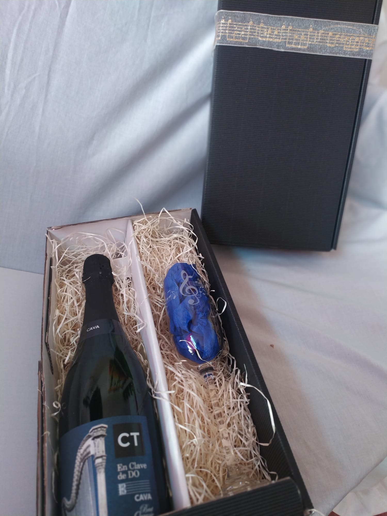 Pack Cava+copas musicales